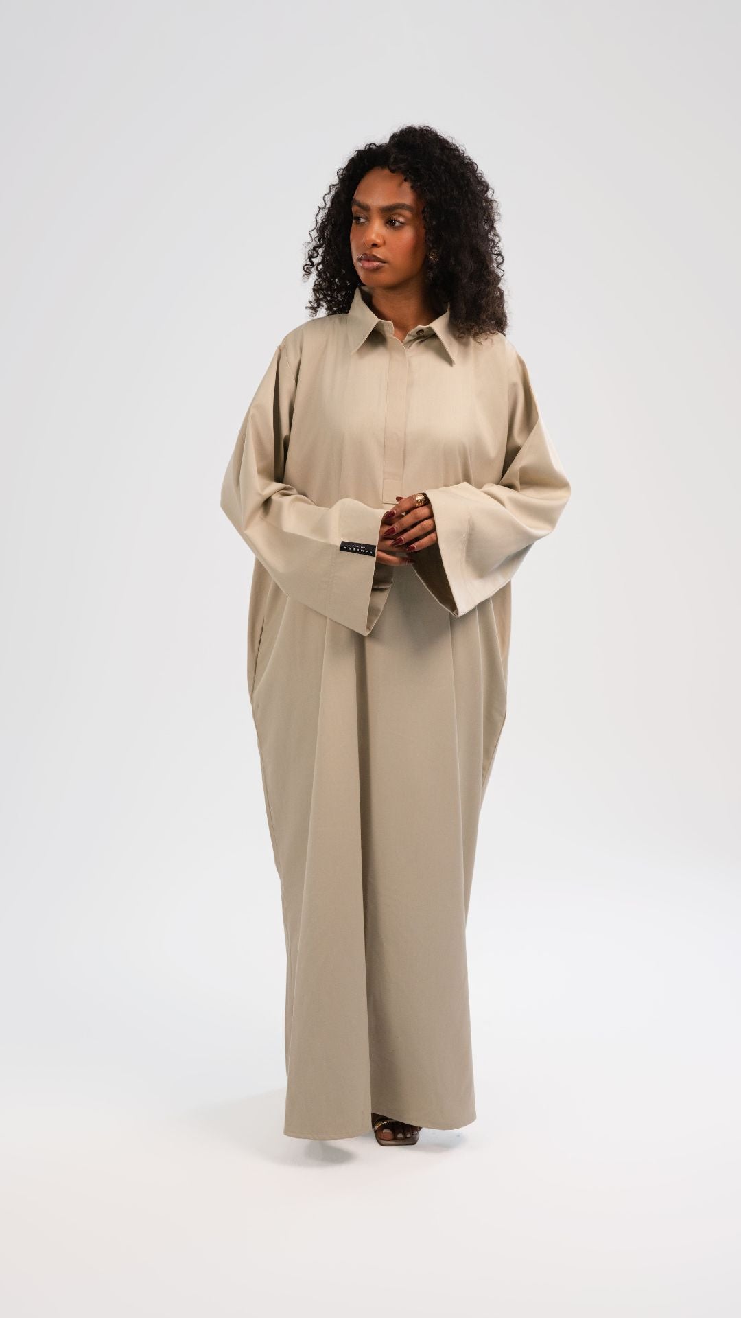 Robe Nura